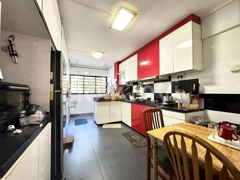 3 Room (3A) HDB for Sale in  515 Jurong West Street 52 - Image 6